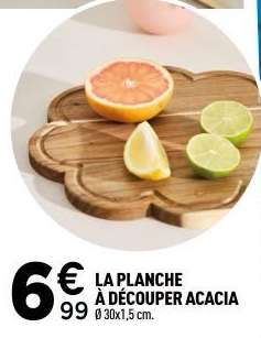 LA PLANCHE À DÉCOUPER ACACIA