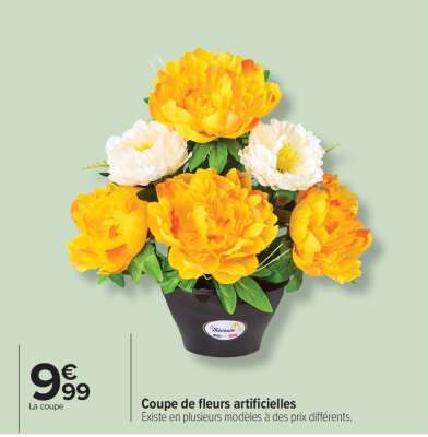 Coupe de fleurs artificielles